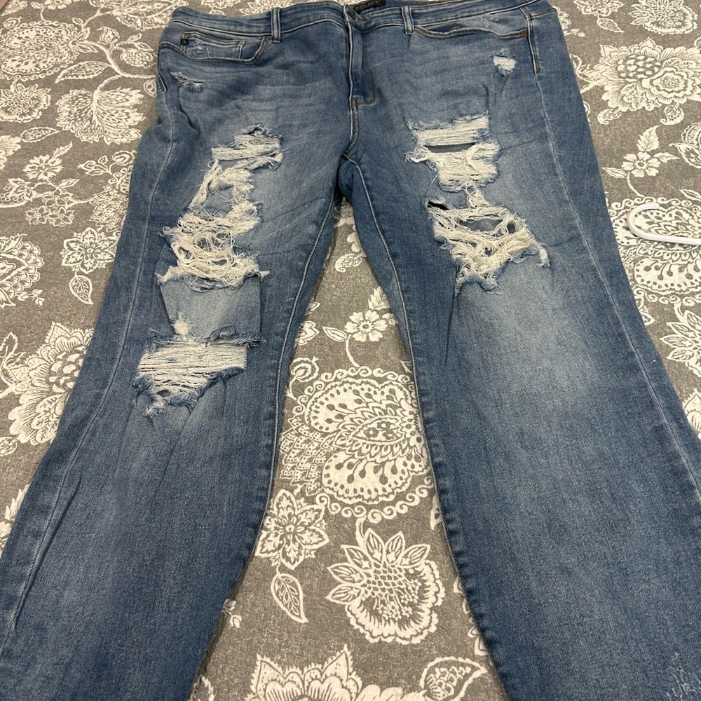 Judy Blue Skinny Distressed Blue Jeans